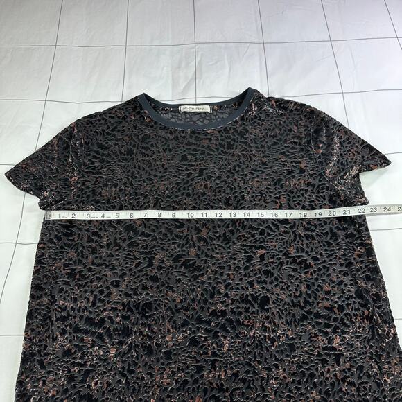 We the Free Top Womens XS Black Teddy Cheetah Burnout Velvet Edgy Contemporary - Picture 9 of 11